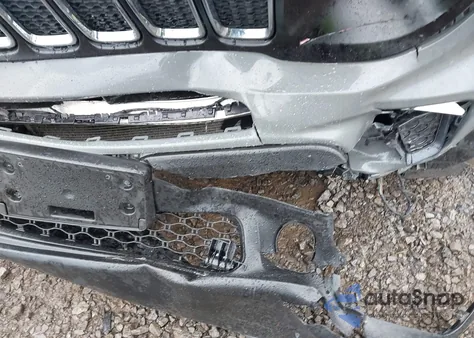 2021 Jeep Renegade Latitude 4X4 из США, поврежденный, VIN ZACNJDBB7MPN21609